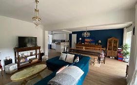 Villa Mirabelle With Garden Near The Beach